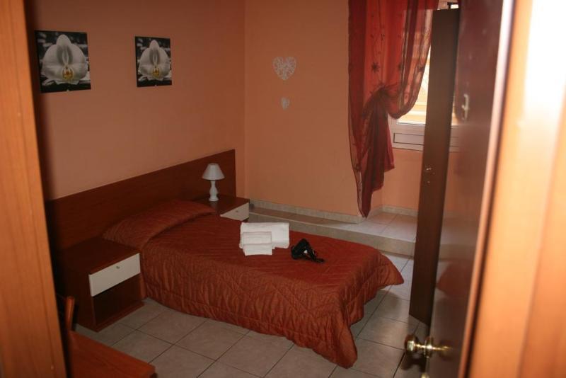 Folia B&B Rzym Zewnętrze zdjęcie